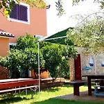 Silvija Διαμέρισμα *