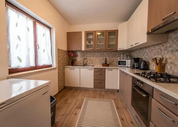 Apartment Silvija *